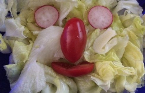 Salatmonster, i see faces